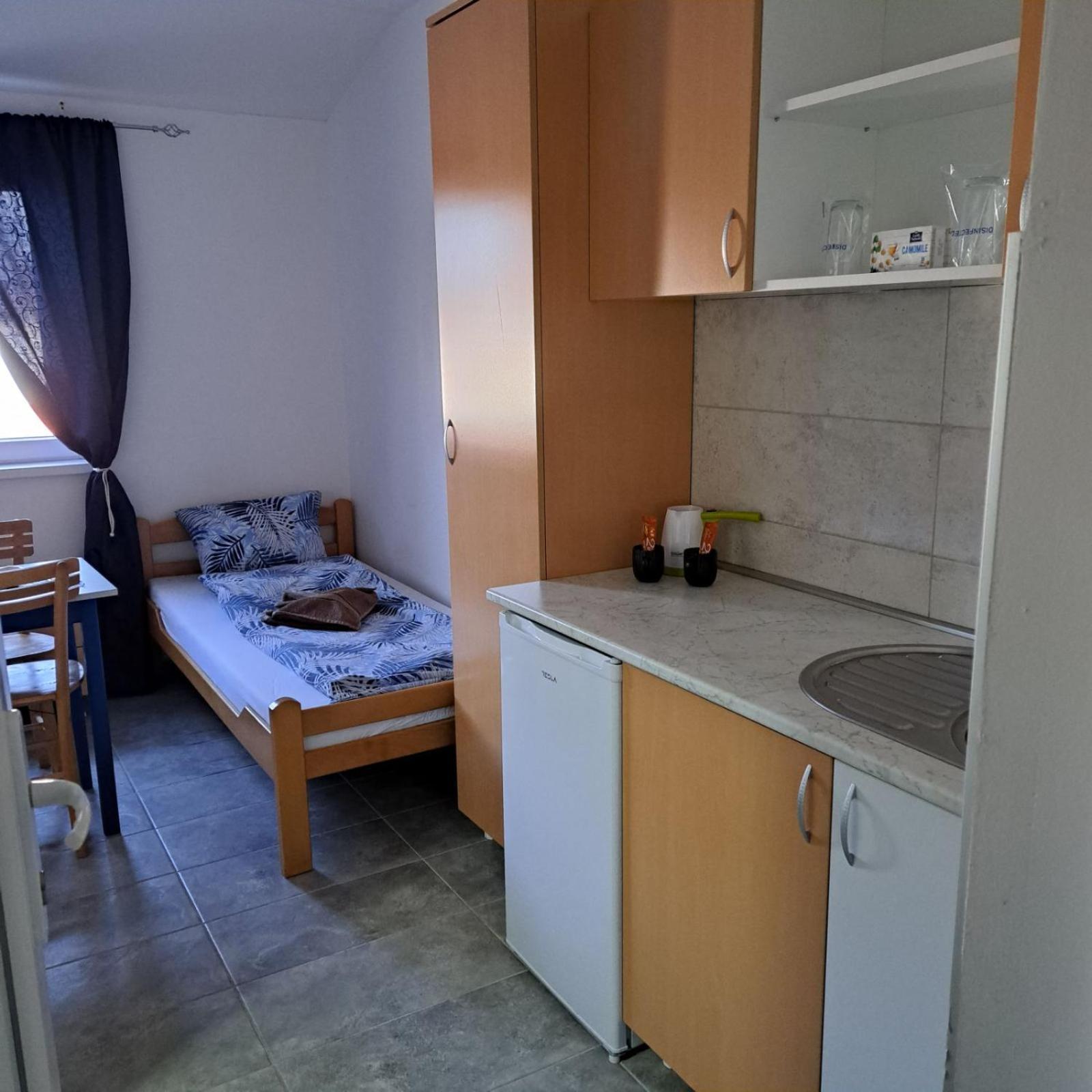 Libero Apartmani Surčin Quarto foto